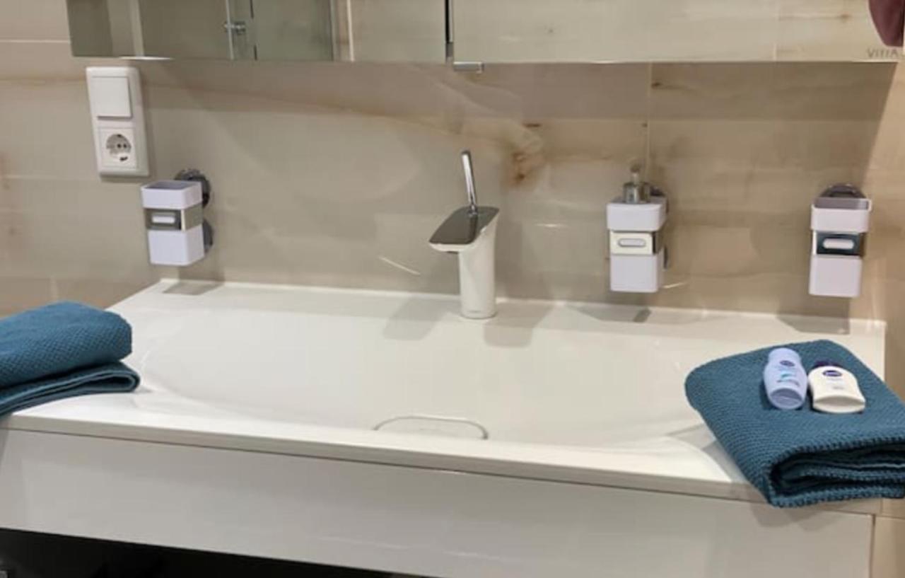 Lux Apartment Near Frankfurt! Mörfelden-Walldorf Exteriör bild