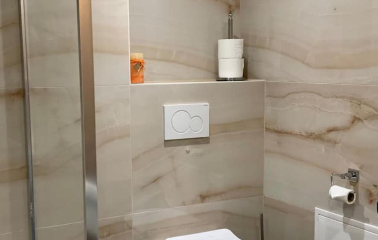 Lux Apartment Near Frankfurt! Mörfelden-Walldorf Exteriör bild