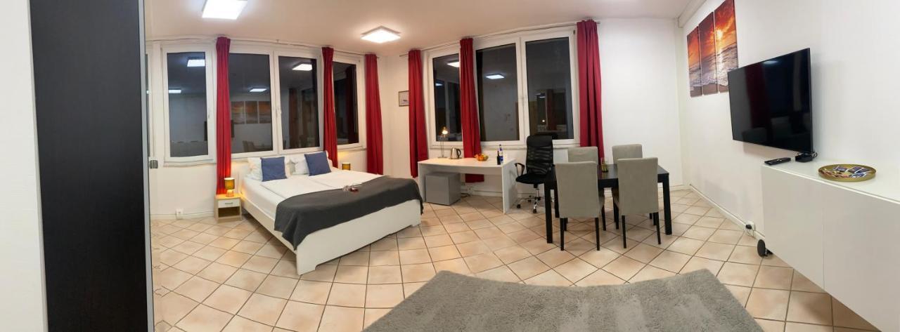 Lux Apartment Near Frankfurt! Mörfelden-Walldorf Exteriör bild